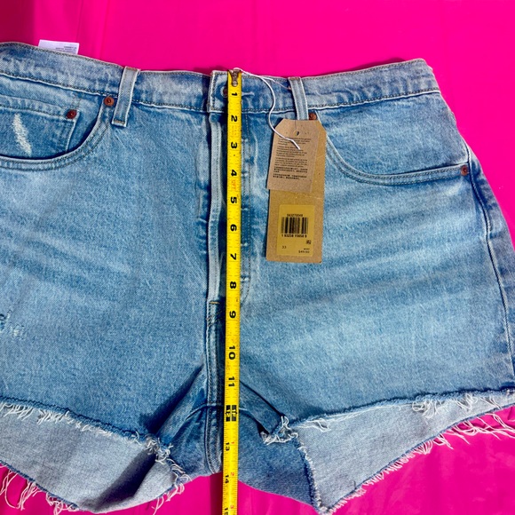 Levi’s shorts size 33 high rise New With Tags - Picture 5 of 13